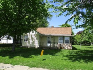 317 E Maple St, Climax, MI 49034