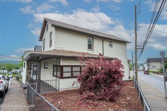69 Nottingham St, Plymouth, PA 18651
