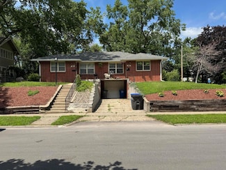 3601 Kingman Blvd, Des Moines, IA 50311