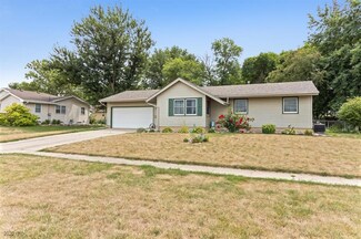1607 Greene St, Adel, IA 50003