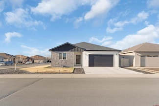 2305 Mountain Pines Dr, Montrose, CO 81401