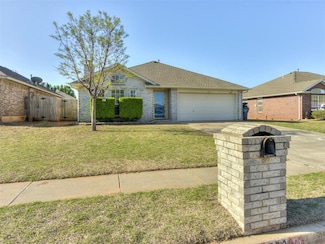 332 W Chantilly Way, Mustang, OK 73064