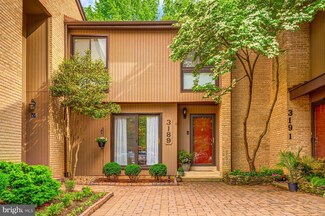 3189 Colchester Brook Ln, Fairfax, VA 22031