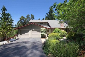 711 Pleasant Valley Ln, Aptos, CA 95003
