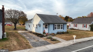 812 W South St, Smyrna, DE 19977