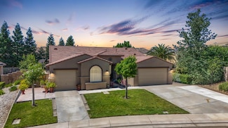 9110 Panoz Ct, Patterson, CA 95363