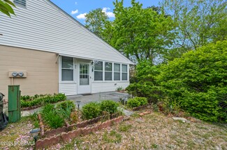 9 Valley Ct Unit C, Whiting, NJ 08759