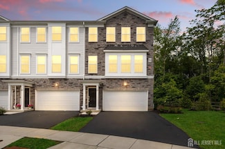 1617 Swales Ct, Monroe Township, NJ 08831