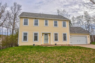 339 Parkview Ln S, Saint Paul, MN 55119