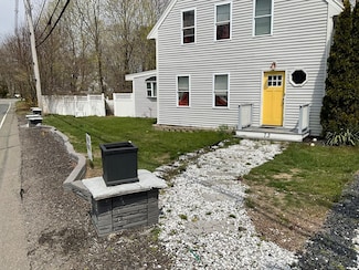 73 Wareham St, Middleboro, MA 02346