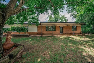200 County Road 3305, Jacksonville, TX 75766