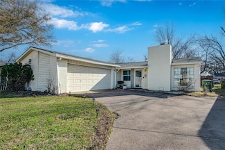 2314 Nottingham Dr, Garland, TX 75041