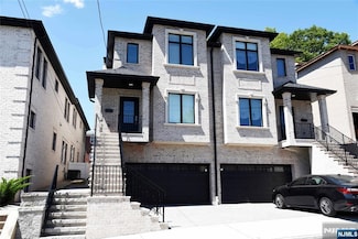 104 Sunset Place Unit A, Palisades Park, NJ 07650