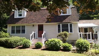 79 Gilson Rd, Littleton, MA 01460