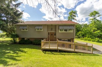 1286 State Route 18, Hookstown, PA 15050