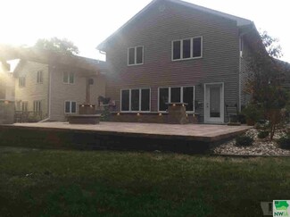 614 W 2nd St, Alta, IA 51002