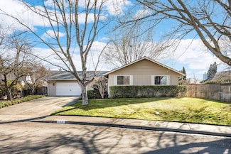 519 Hogan Ave, Medford, OR 97504