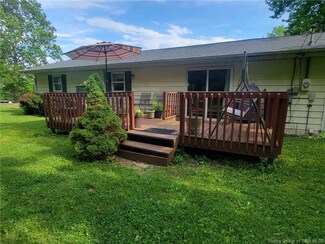 210 Jackson Ln, Hanover, IN 47243
