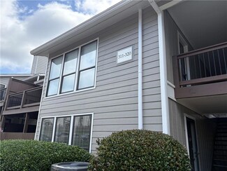 312 Park Ridge Cir Unit 312, Marietta, GA 30068