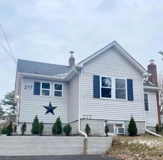 217 Sound Beach Blvd Unit 2, Sound Beach, NY 11789