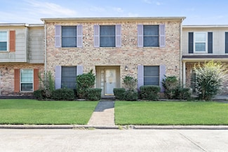 6824 Marshall Place Dr, Beaumont, TX 77706