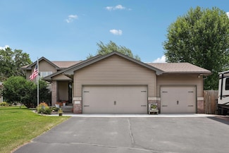 12313 Ilex St NW, Coon Rapids, MN 55448