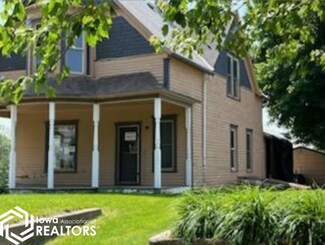 321 3rd St, Moorhead, IA 51558