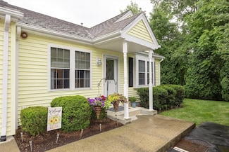 65 Bliss Ave Unit 4, Attleboro, MA 02703