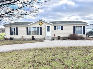 800 W Wall St, Mulberry Grove, IL 62262
