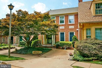 4203 38th Rd N, Arlington, VA 22207