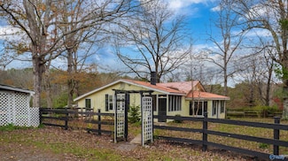 1654 County Road 641, Mentone, AL 35984