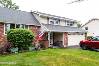 46 Cindy Crest Dr, Schenectady, NY 12306