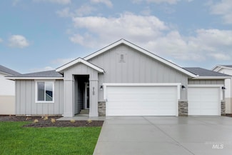 4916 Blue Silver St, Caldwell, ID 83605