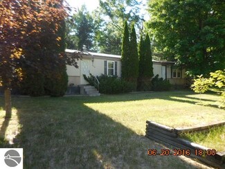 690 Main Street Rd, Omer, MI 48749