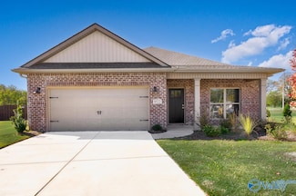 9522 Hampton Oak Drive South E, Owens Cross Roads, AL 35763