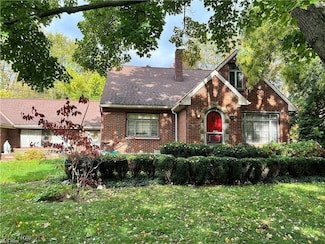 8581 Fair Rd, Strongsville, OH 44149