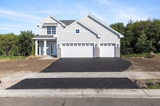 2065 Lusitano St, Shakopee, MN 55379