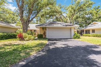 269 Southampton Dr Unit 303, Venice, FL 34293