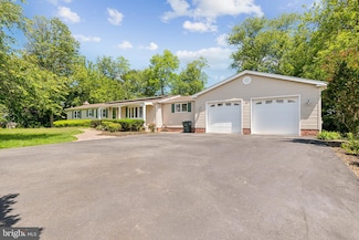 26140 Mullinix Mill Rd, Mount Airy, MD 21771