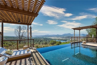 16038 Eagle Rock Rd, Hidden Valley Lake, CA 95467