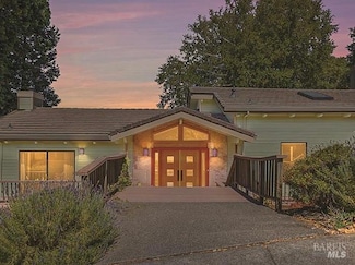 101 Garner Dr, Novato, CA 94947