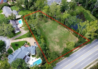 2835 S Broadway Ave, Tyler, TX 75701