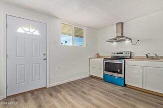 275 N Exeter St, Chandler, AZ 85225