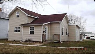 428 W Stevenson St, Gibsonburg, OH 43431