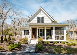 302 W Church St, Edenton, NC 27932