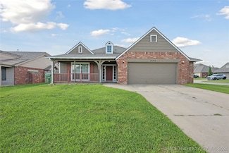 20214 E 32nd St S, Broken Arrow, OK 74014