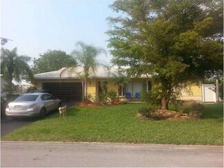 10217 NW 80th Dr, Tamarac, FL 33321