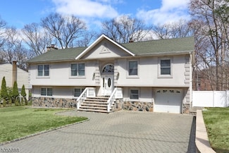 50 Roger Ct, Ringwood, NJ 07456