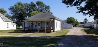 316 2nd Ave E, Albia, IA 52531