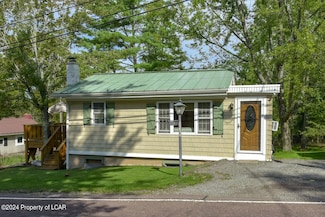 308 Carpenter Rd, Dallas, PA 18612